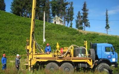 Буровые работы геологического назначения